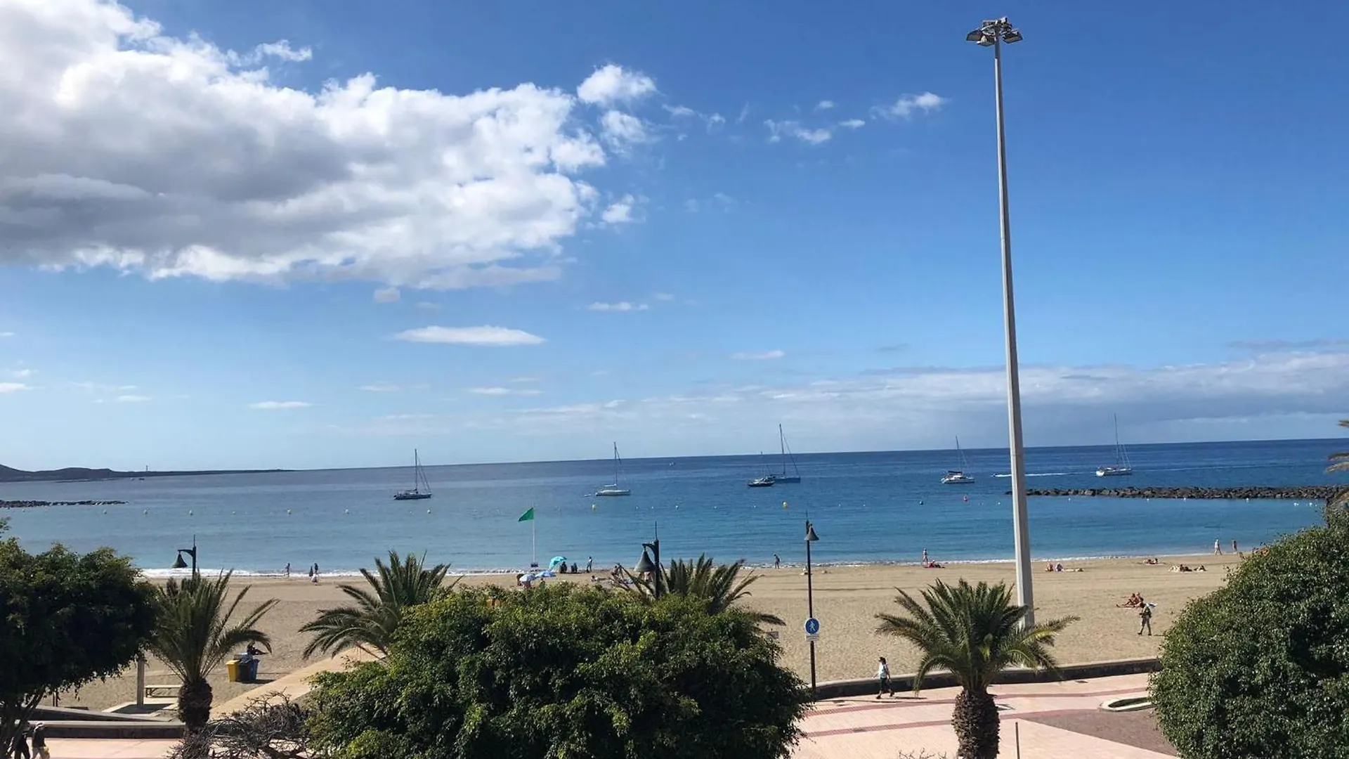Apartamento Playa Las Vistas Арона Испания